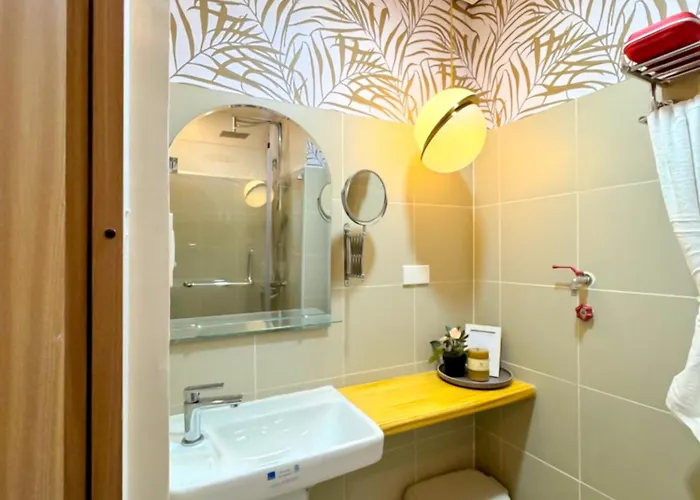Apartment Luxegold At Red Residences L Wifi Netflix I Red Res 2733 *