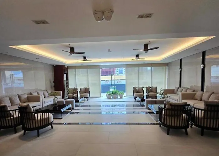 Luxegold At Red Residences L Wifi Netflix I Red Res 2733 Apartment Manila